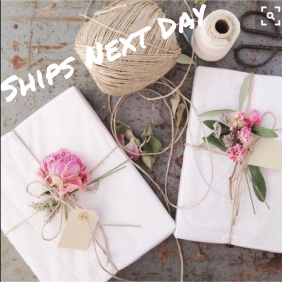 💕SALE💕 NWT Joie Black Lace Dress - Picture 7 of 7